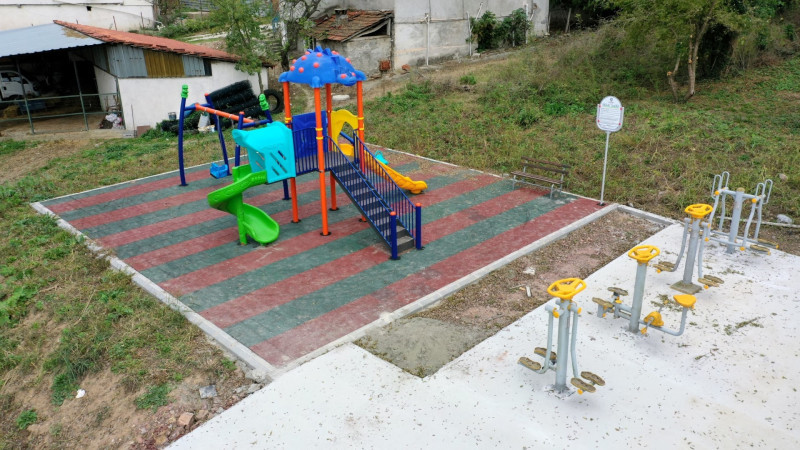 KÖYLERE FUTBOL SAHASI YAPILIYOR
