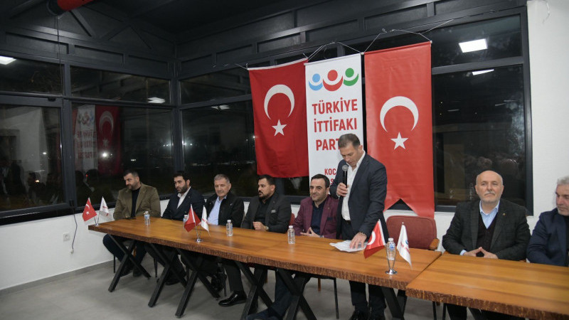 YASİN ÖZLÜ'YE BİR DESTEK DE TÜRKİYE İTTİFAKI PARTİSİ'NDEN