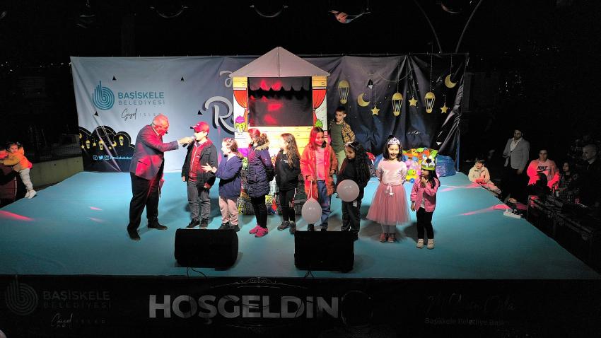 BAŞİSKELELİLER 23 NİSAN'I DOYASIYA KUTLADI