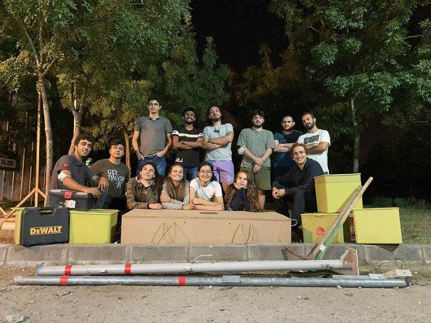 BÜYÜKŞEHİR'DEN GENÇLERE DESTEK