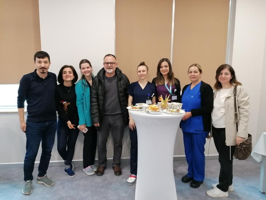 ÖZEL GÖLCÜK MEDAR HASTANESİ ‘NDEN COŞKULU HEMŞİRELER GÜNÜ KUTLAMASI